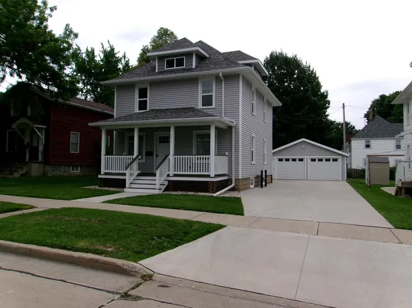 311 De Clark St, Beaver Dam, WI 53916
