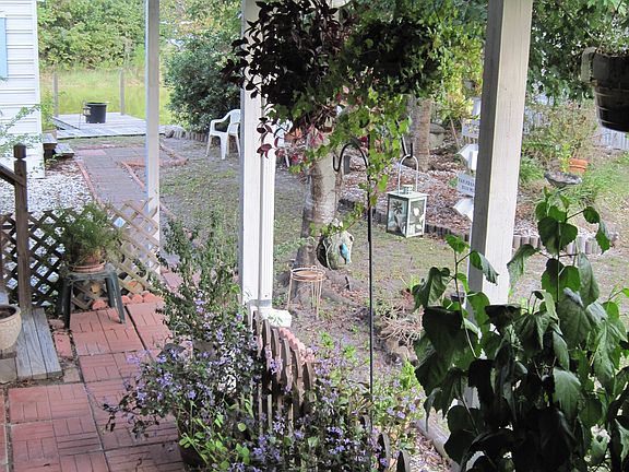 Bottom Patio looking at Pond