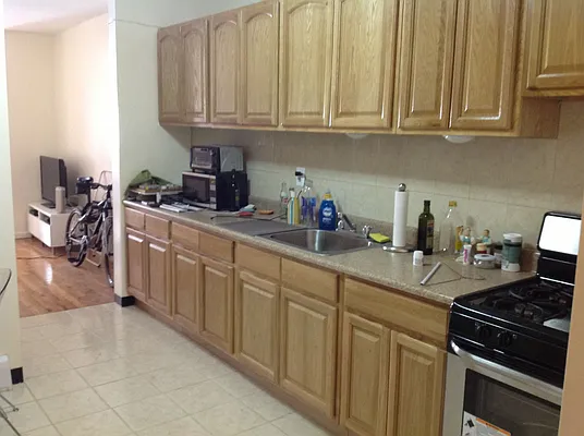 Rented by Bohemia Realty Group | media 5
