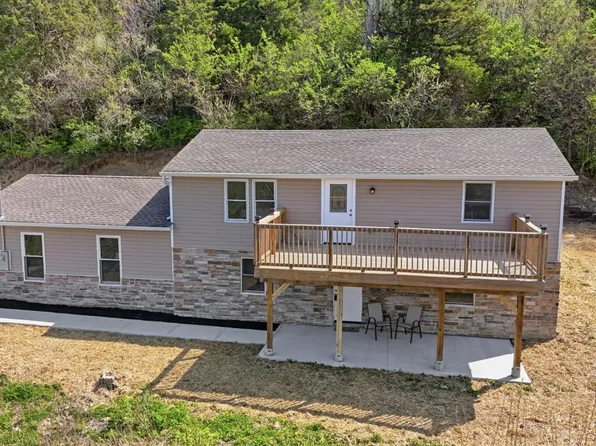 6453 Strout Rd, Morrow, OH 45152