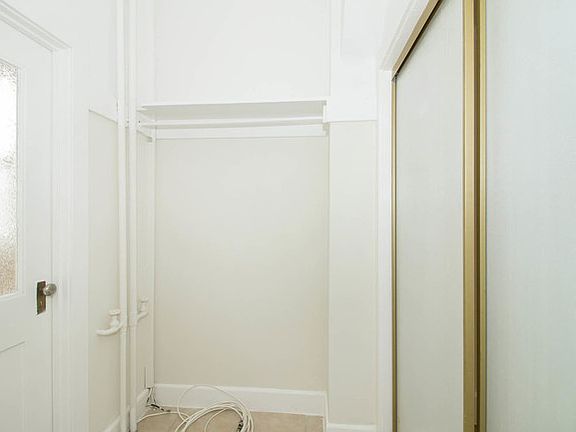 2nd image of 124 Mason St #De7c10abb
