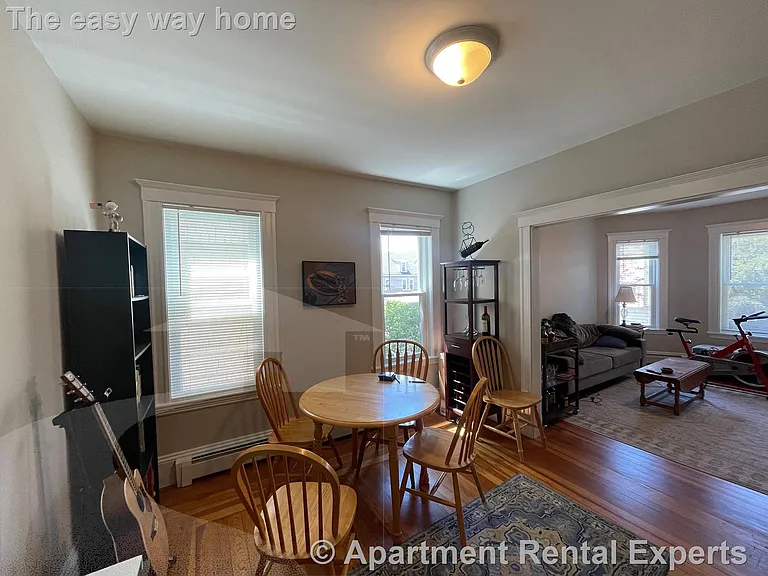 17 Belmont Sq #2 — Photo 6