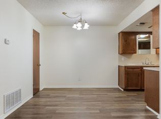 2109 Holly Springs Dr #A, Taylor, TX 76574