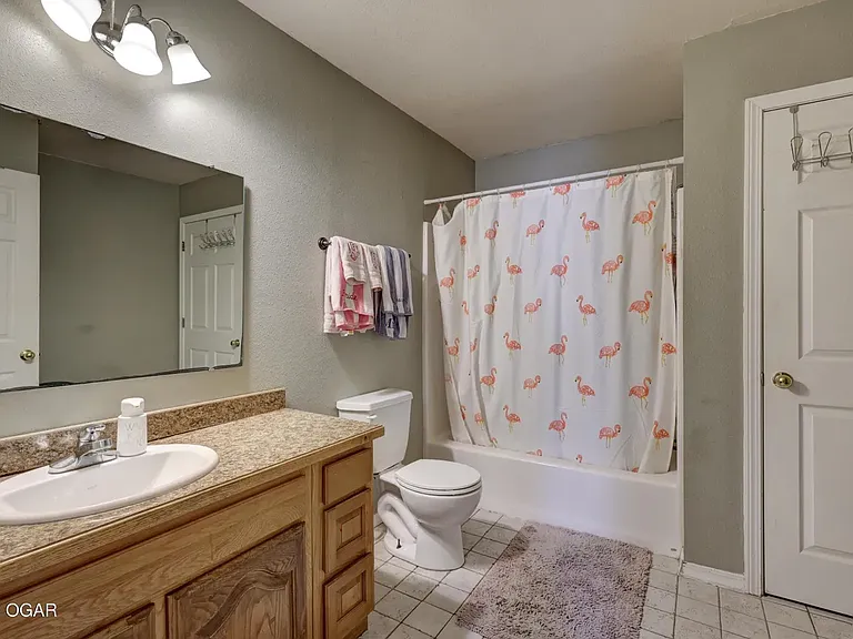 810 S Monroe Ave — Photo 6