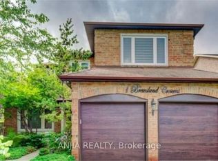 1 Brewsland Cres, Markham, ON L3T 7H1