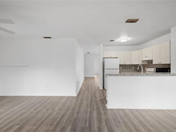 244 NW 179th St, Miami Gardens, FL 33169