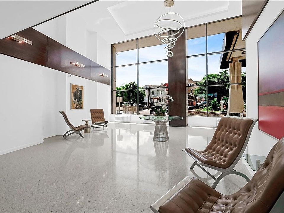 1st image of 25-40 Shore Blvd #3P