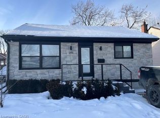 271 Julian Ave, Hamilton, ON L8H 5S3