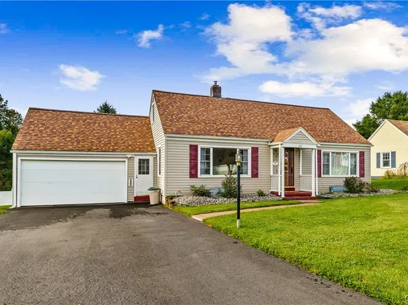 22 Lyndon Rd, Whitesboro, NY 13492