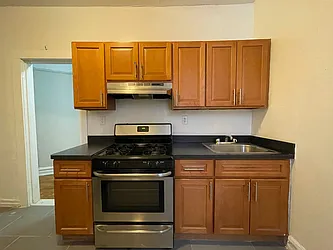 Rented by Hillel Realty Group