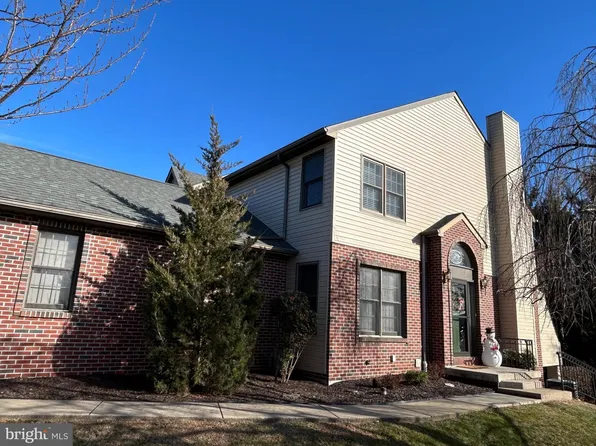 55 Jean Lo Way, York, PA 17406