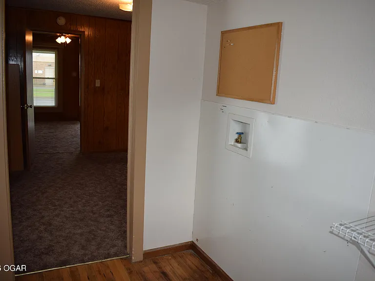 2013 Virginia Ave S — Photo 11