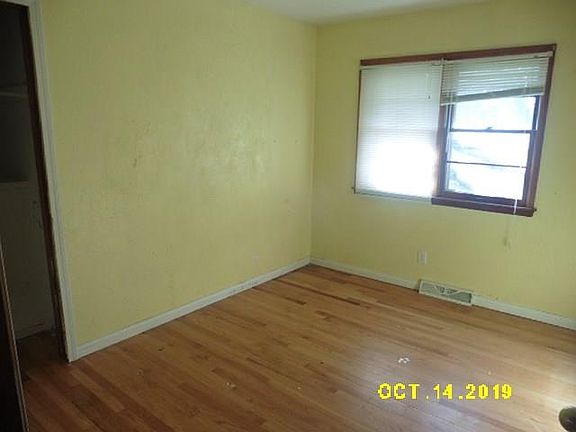 4th image of 1503 W 6th Ave
