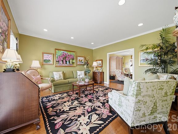 4th image of 3704 8th Street Pl NW