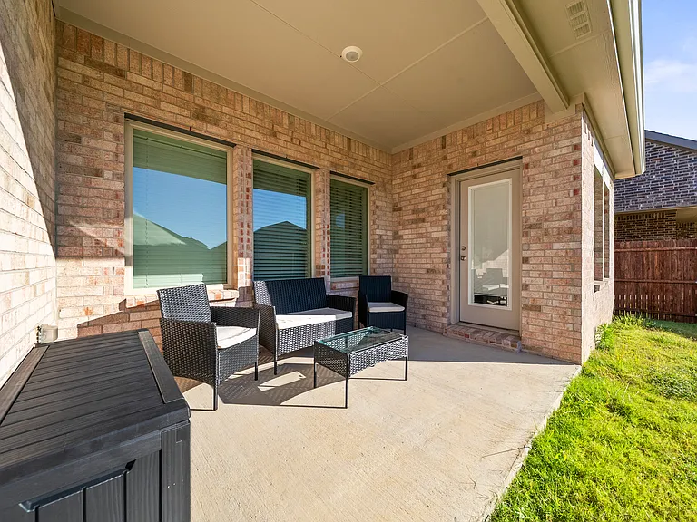 10124 Kayak St — Photo 32