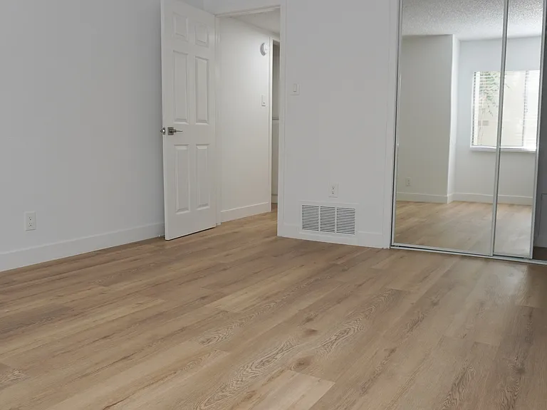 4331 Ventura Canyon Ave #5 — Photo 9