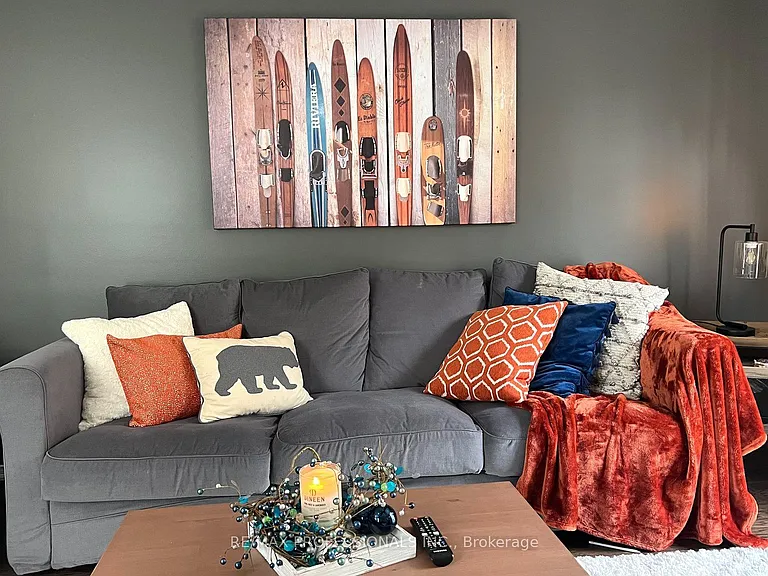 57 Green Briar Dr — Photo 7