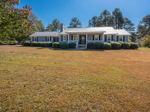 27 Spring Valley Dr, Hawkinsville, GA 31036