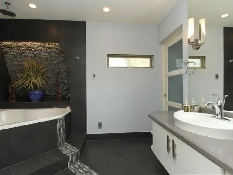 12418 Honeywood Trl — Photo 20