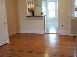 886 Bridge St, Philadelphia, PA 19124