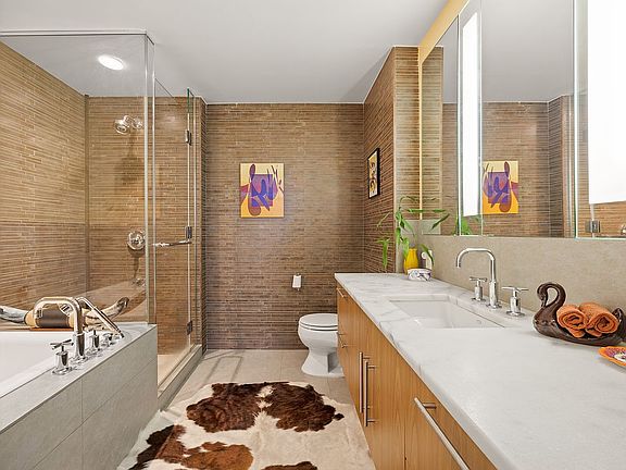 5th image of 306 Gold St APT 12G