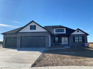 402 Grand Reserve, Shiloh, IL 62221
