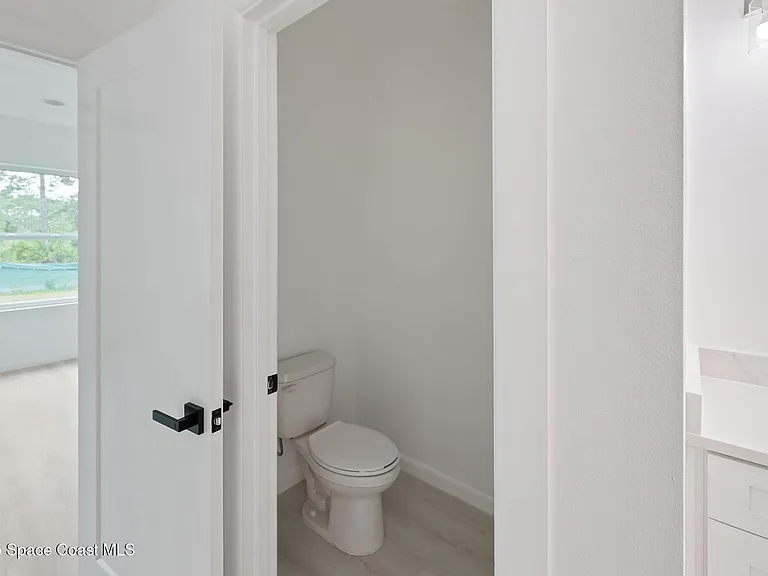 746 Harriet Ave — Photo 23