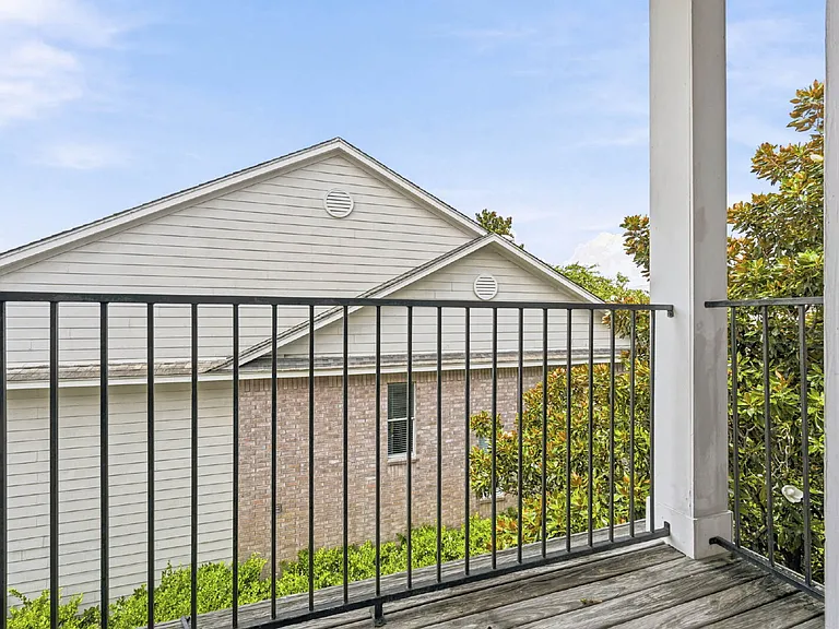 2913 Crawford St #B — Photo 19