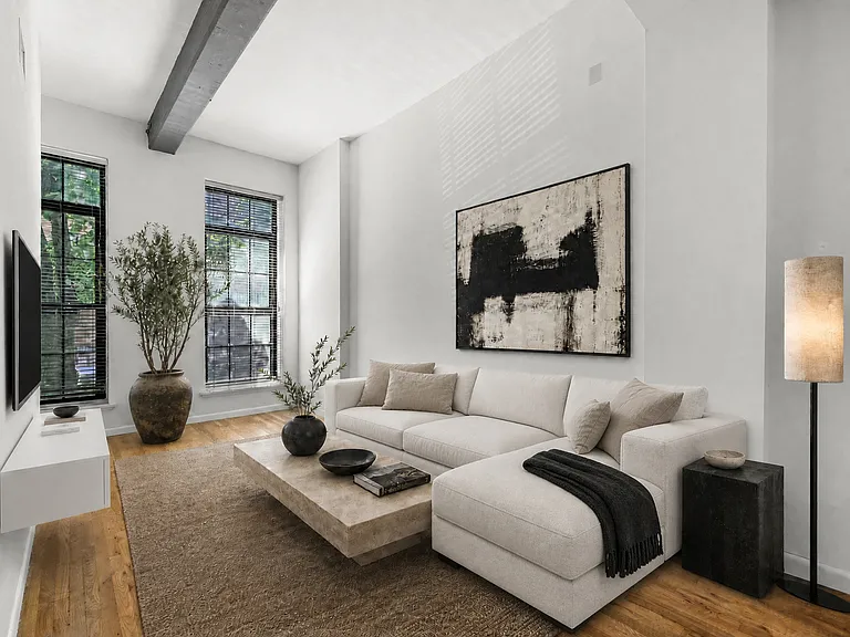Grand Adams Hoboken — Photo 21