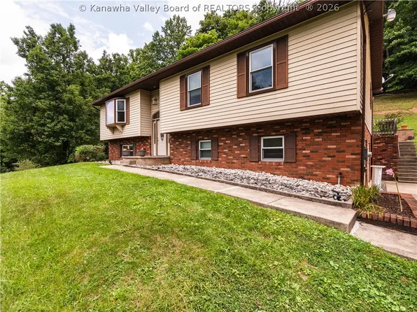 73 Bayshore Ln, Charleston, WV 25312