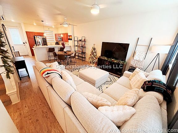3rd image of 724 Kakala St Unit 1403-1