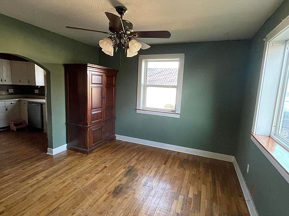 5th image of 189 Highland Ave