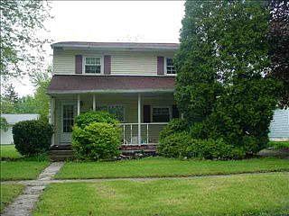 1st image of 244 Sycamore St
