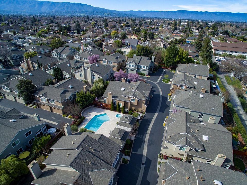 1st image of 1450 Carrington Cir