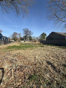 4247 Riverside Dr, Tulsa, OK, 74105
