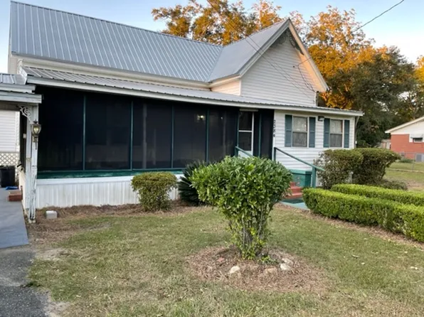 2384 Highway 2, Campbellton, FL 32426