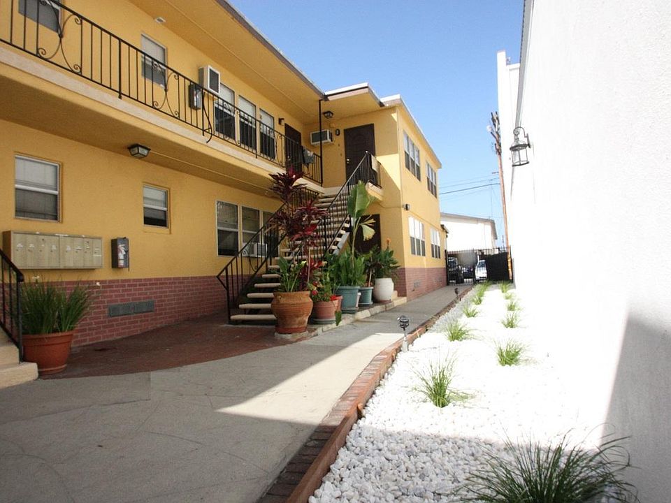 1st image of 3754 Motor Ave #7
