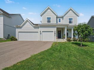 4653 Carnation Ct, Excelsior, MN 55331