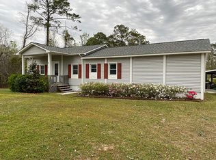 312 Pettiford Rd, Peletier, NC 28584