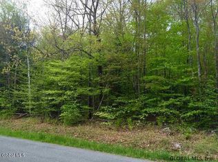 404 Toad Point Road, Petersburgh, NY 12138