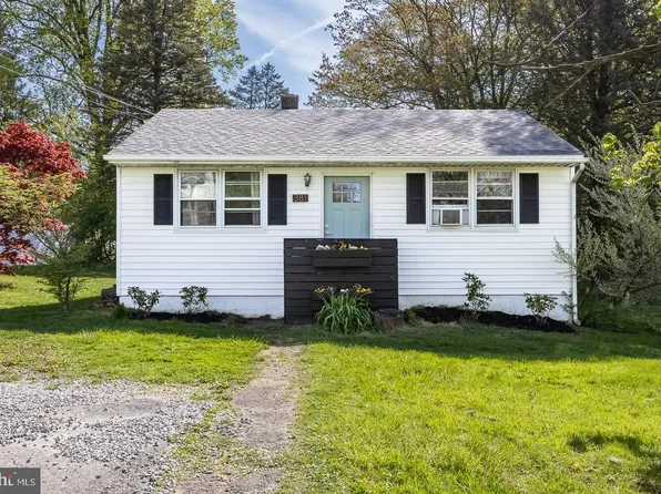 381 Loomis Ave, Coatesville, PA 19320