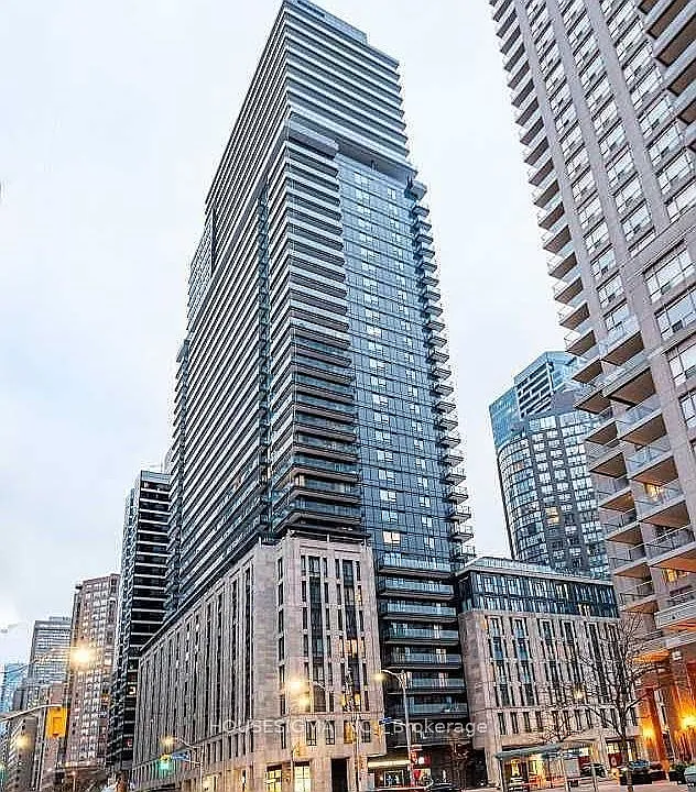 3 bed, $3,100 — Photo 1