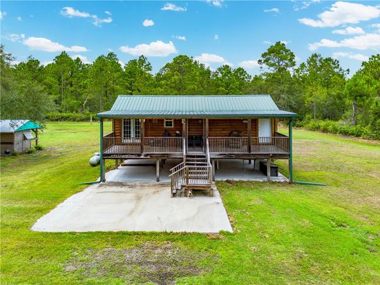140 Deerwood Creek Estate Rd, Waverly, GA 31565