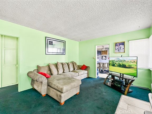 4th image of 803 N Grandee Ave