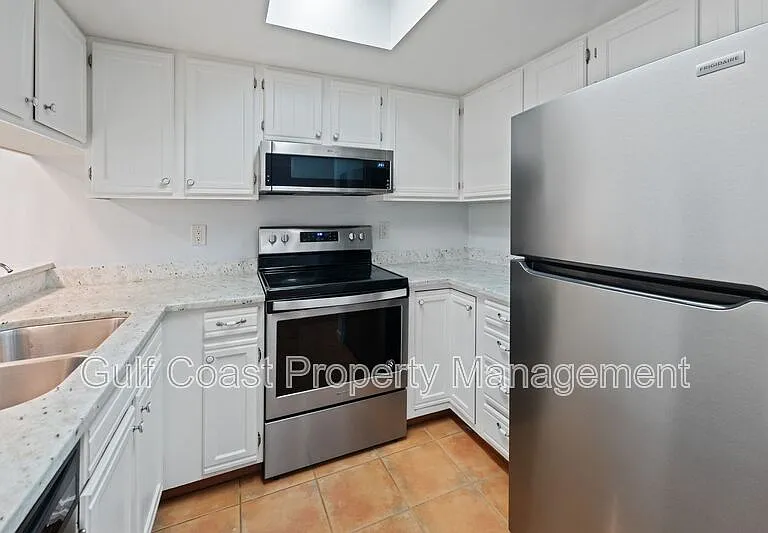 4574 Ringwood Mdw — Photo 5