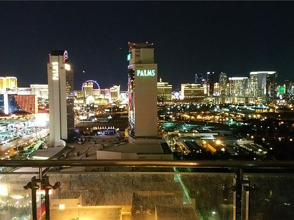 5th image of 4381 W Flamingo Rd #1508