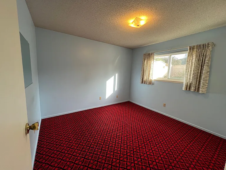 1308 W Lime Ave — Photo 12