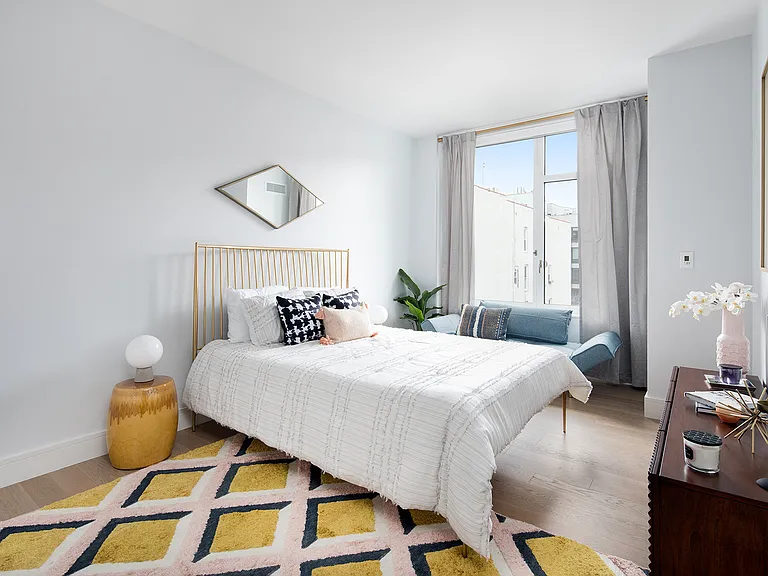 510 E 14th St #520 — Photo 7