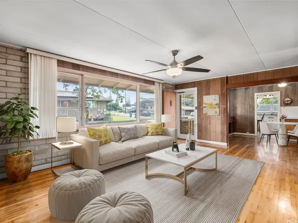 303 Valley Ave, Wahiawa, HI 96786