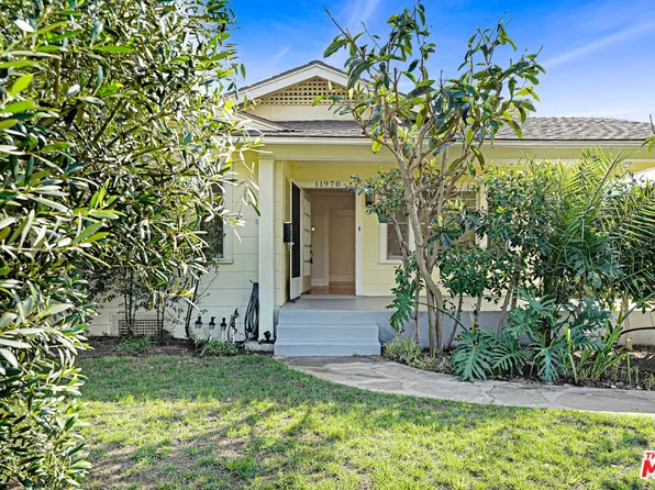 11970 Darlington Ave, Los Angeles, CA 90049